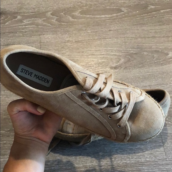 Steve Madden Wedges - “The Hamptons” - Picture 3 of 7